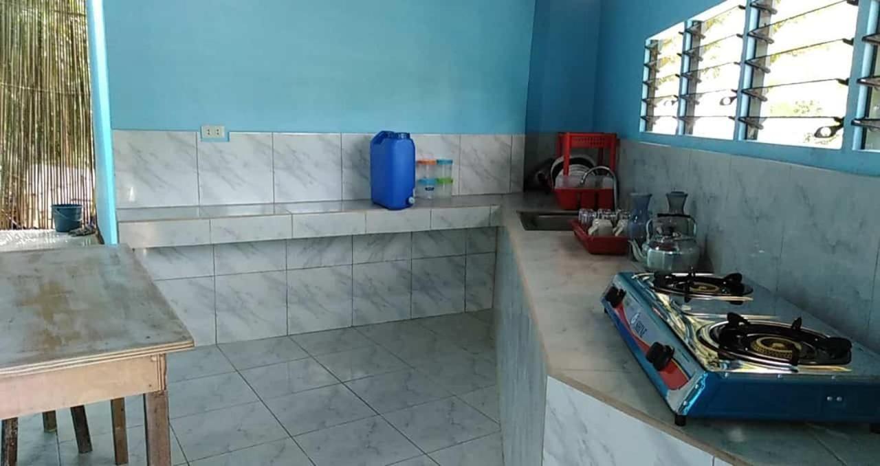 Cbhaus Apartment เอลนิโด ภายนอก รูปภาพ